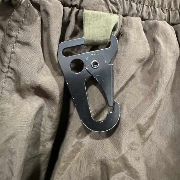 Kody Phillips Cargo Shorts - Size small - Picture 7 of 9